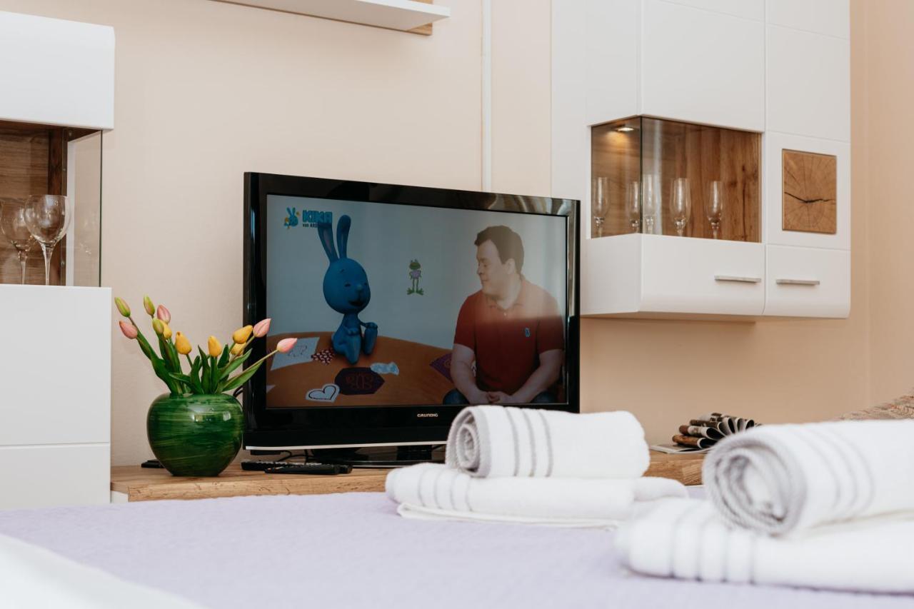 Apartman Neli Вир Екстериор снимка