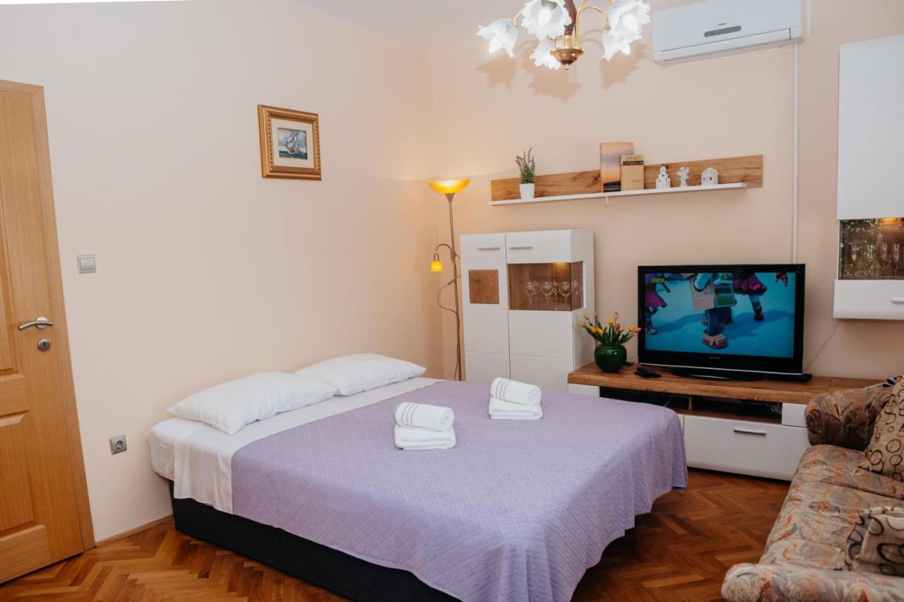 Apartman Neli Вир Екстериор снимка