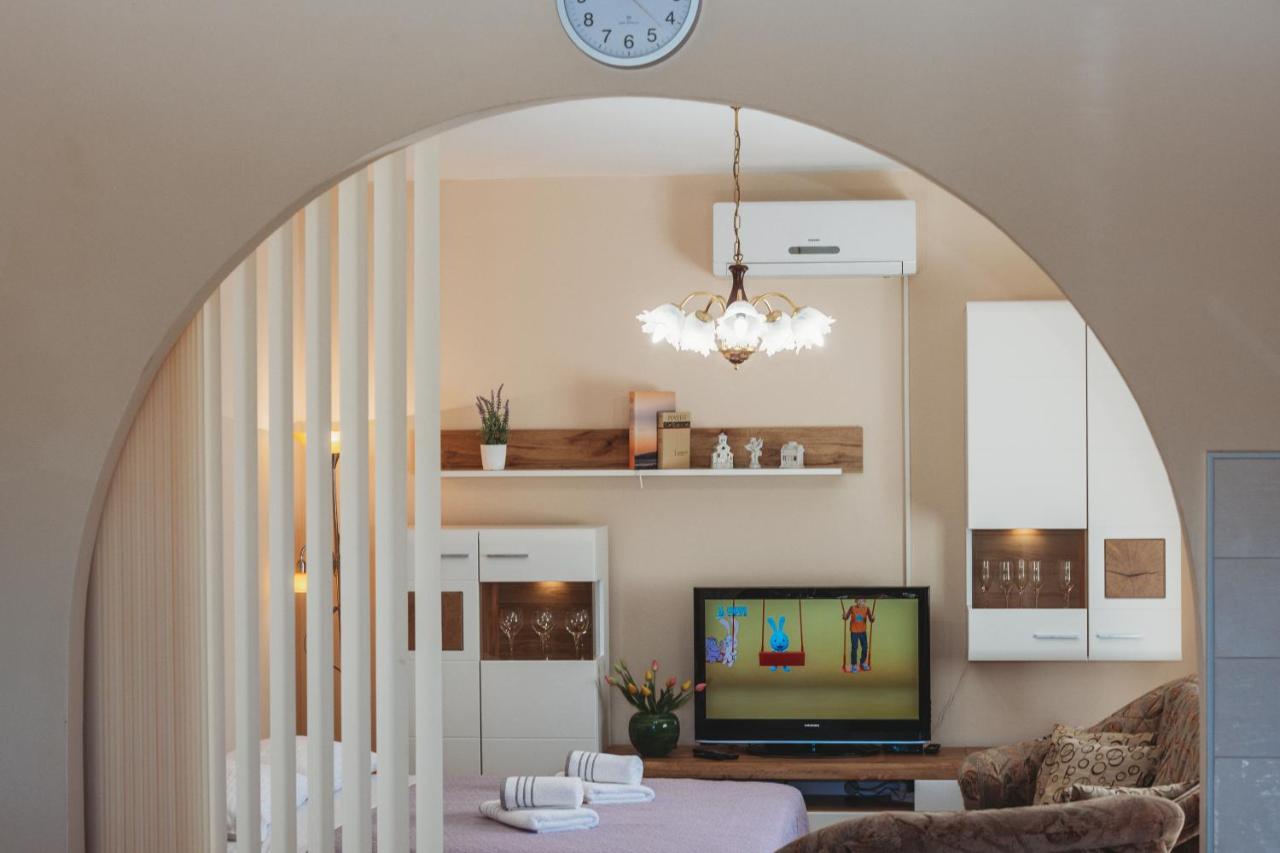 Apartman Neli Вир Екстериор снимка